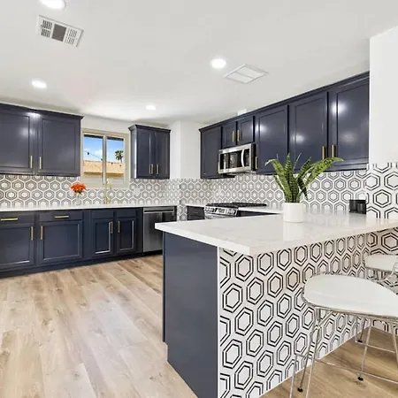 Acacia Retreat By Rather Be Properties